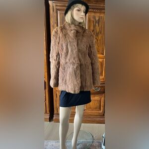 Vintage Women's Rabbit Fur Coat in Brown med